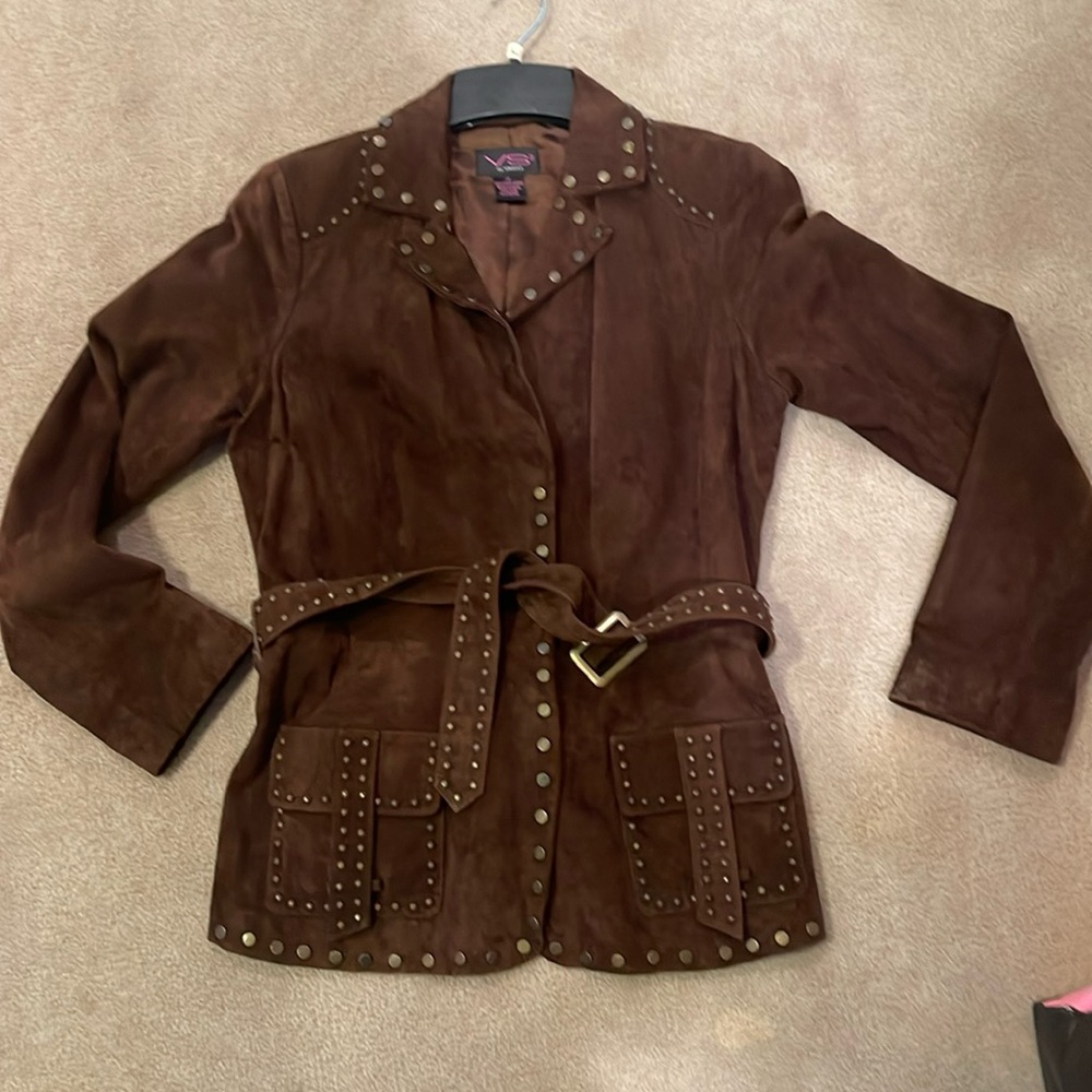 Leather studded belted jacket - Picture 3 of 6